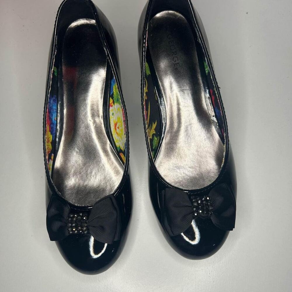 New Without Box George Black Patene Heels With Embellished Bow WOMENS US SIZE 5